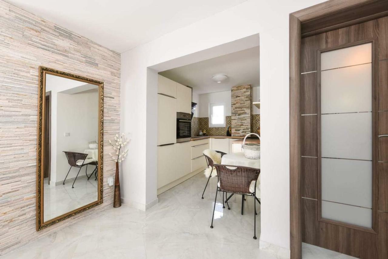 Ferienwohnung Dana Zadar Exterior foto