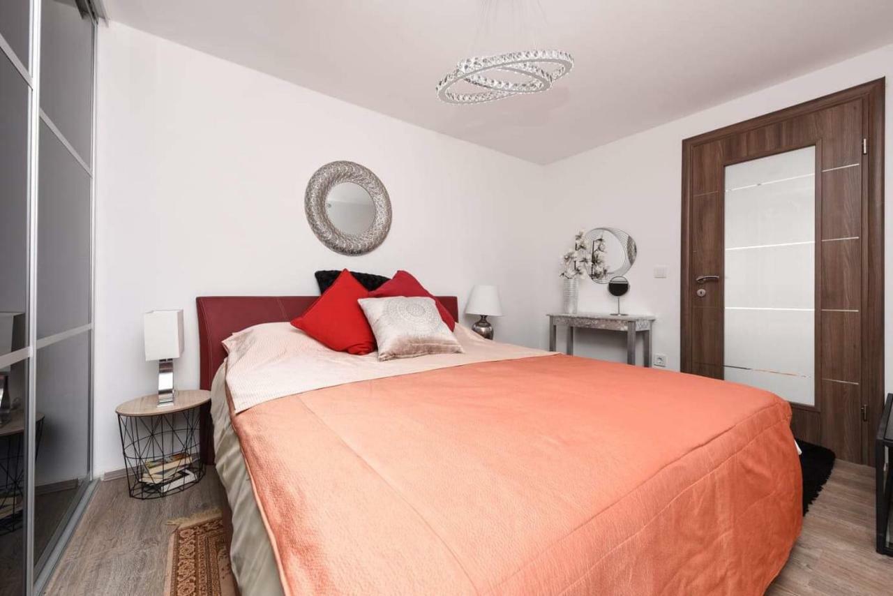 Ferienwohnung Dana Zadar Exterior foto