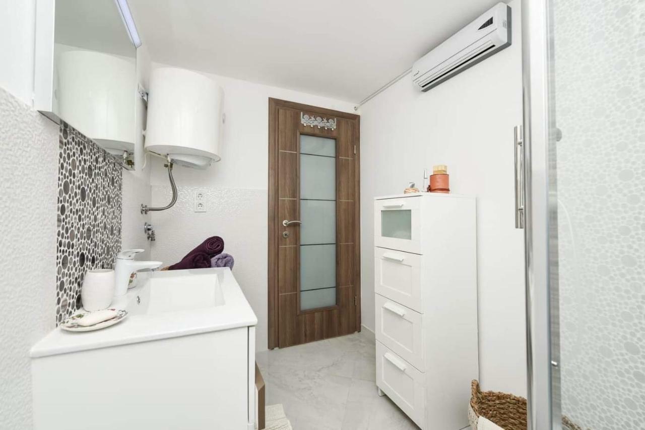 Ferienwohnung Dana Zadar Exterior foto