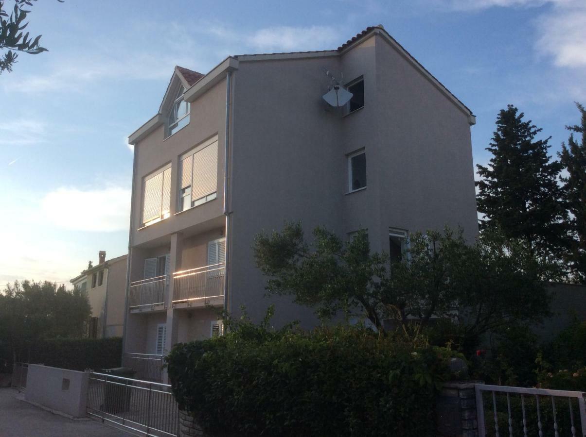 Ferienwohnung Dana Zadar Exterior foto